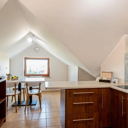 Zagaje Goscinne Pensión 3*